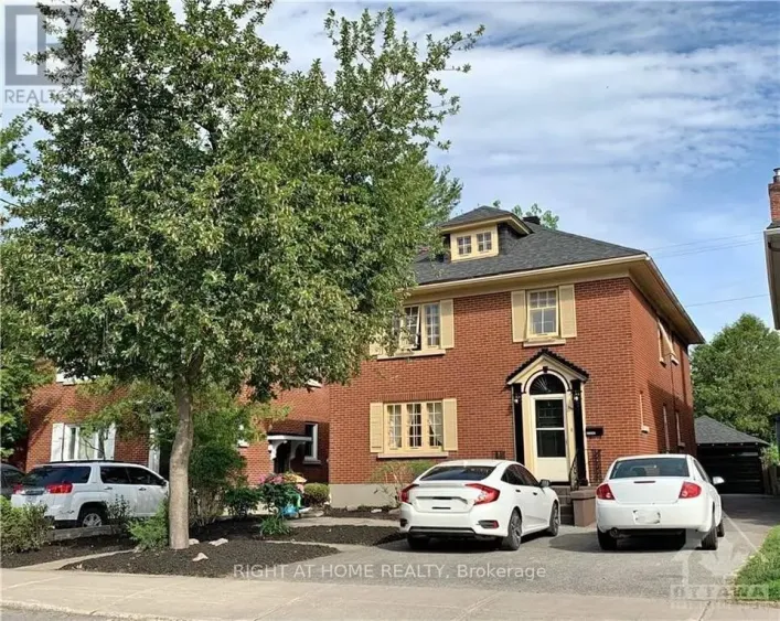 2 - 359 FIFTH AVENUE, Ottawa