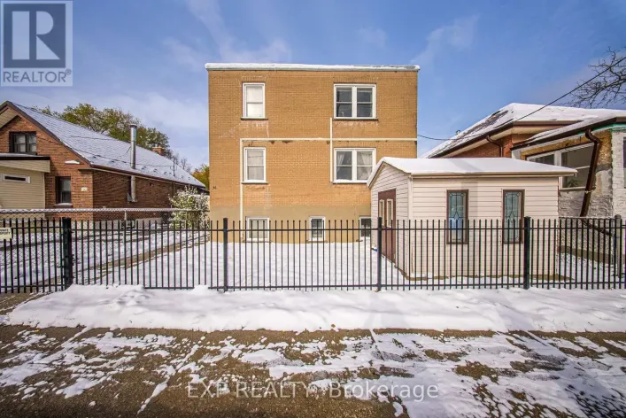 2 - 36 MARKET STREET, Brampton