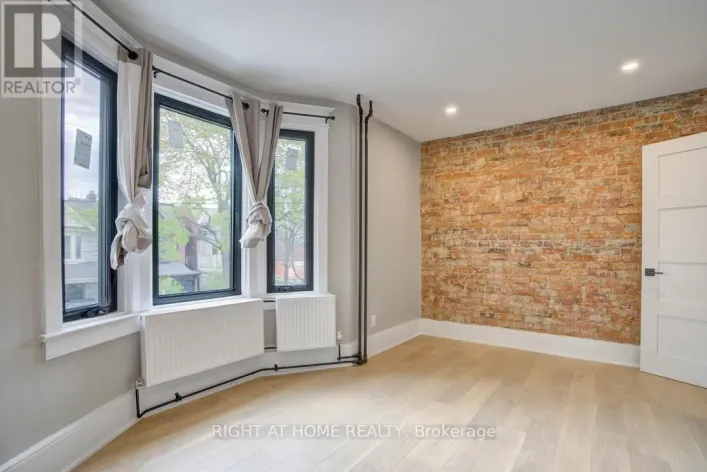 2 - 362 MARGUERETTA STREET, Toronto