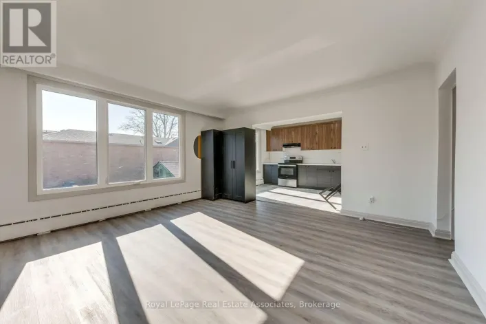 2 - 362 ROYAL YORK ROAD, Toronto
