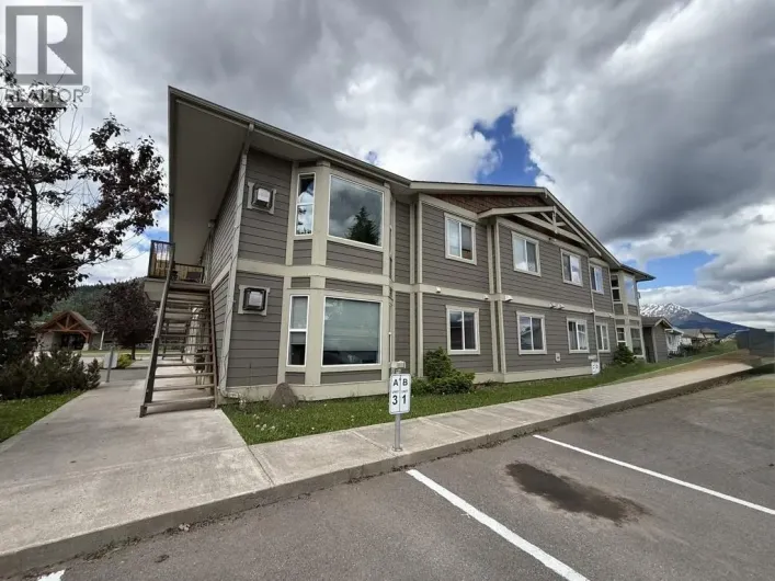 2 3664 THIRD AVENUE, Smithers
