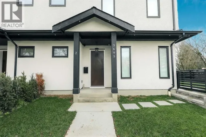 2 3695 E 26TH AVENUE, Vancouver