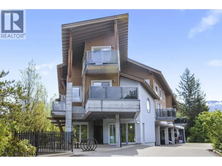 2 40775 TANTALUS ROAD, Squamish