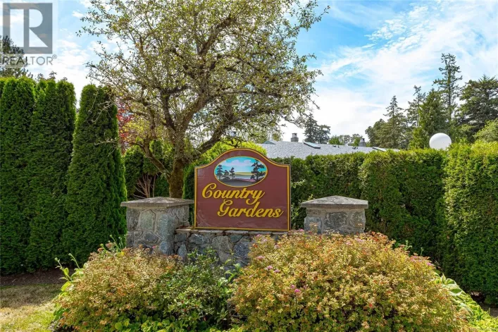 2 4140 Interurban Rd, Saanich