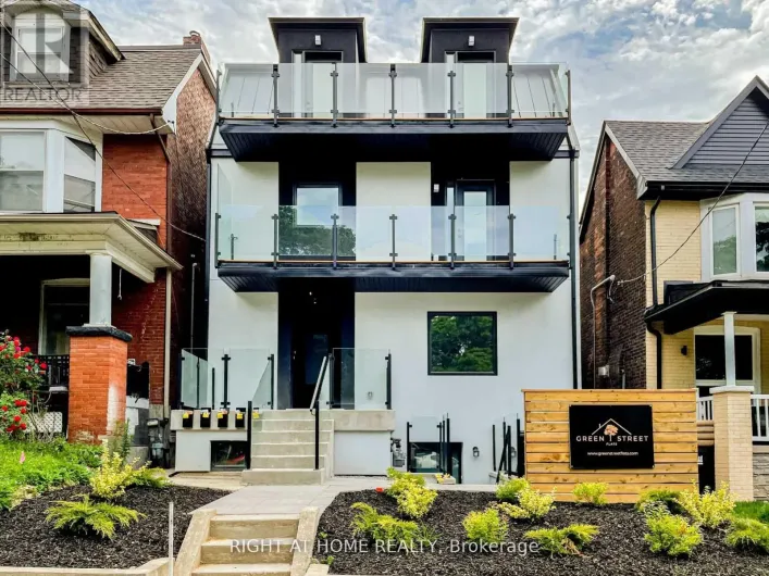 2 - 435 GRACE STREET, Toronto