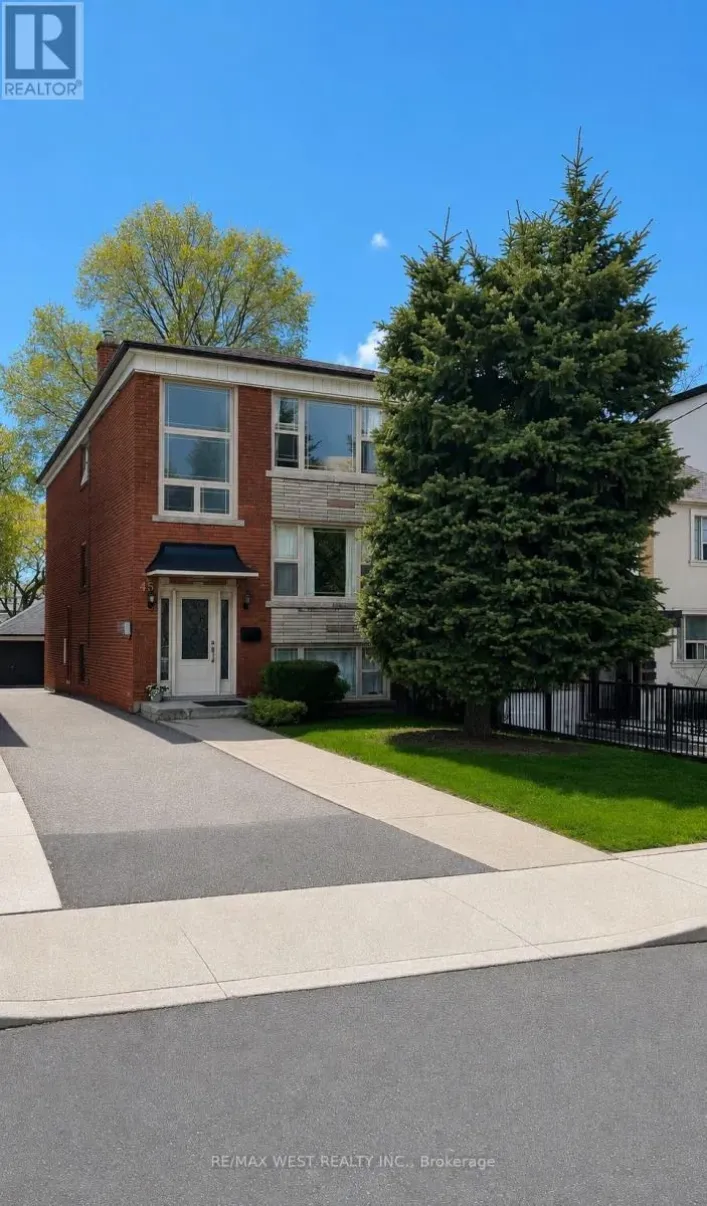 2 - 45 CLOVELLY AVENUE, Toronto