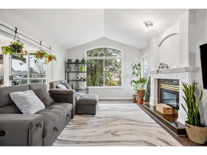 2 4740 221 STREET, Langley