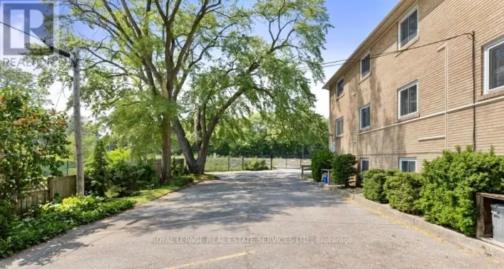 2 - 50 PETER STREET, Mississauga