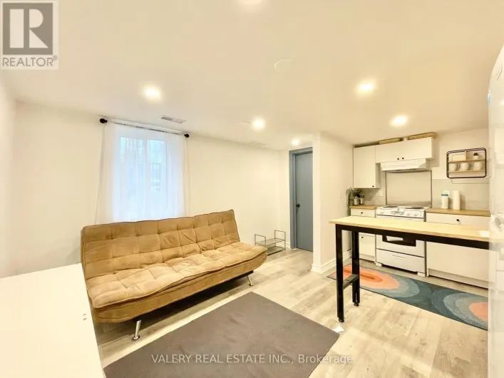 2 - 52 GLENRIDGE ROAD, Toronto