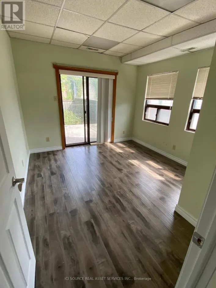House for rent: 2 - 54 MARKHAM STREET, Toronto