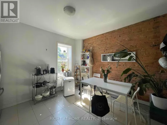 2 - 570 BATHURST STREET, Toronto