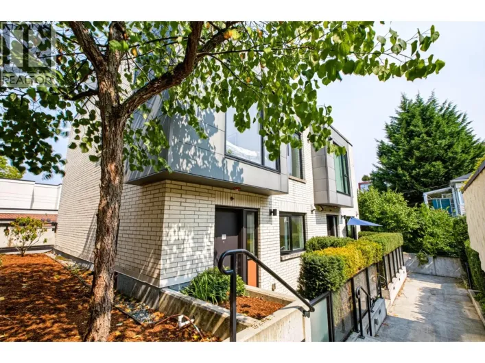 2 589 W KING EDWARD AVENUE, Vancouver