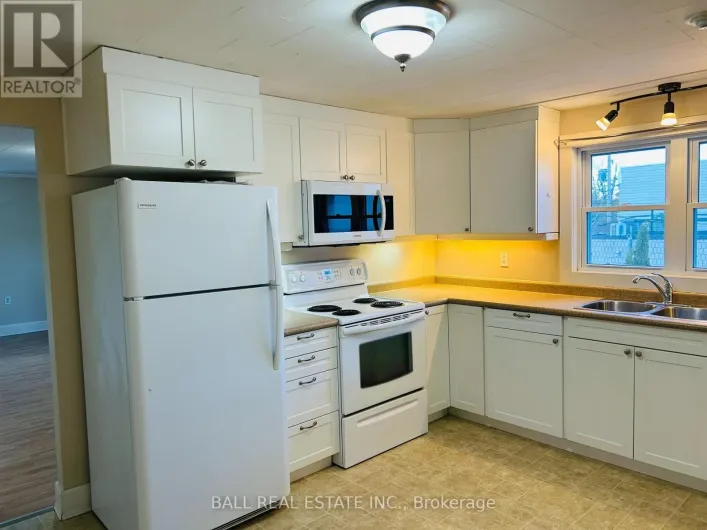 2 - 61 BOLTON STREET, Kawartha Lakes