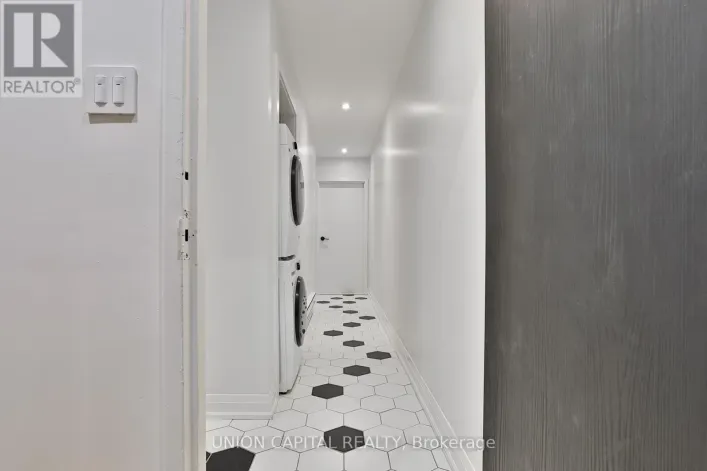 2 - 612 GERRARD STREET E, Toronto