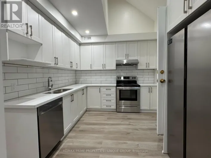 2 - 62 HENRY STREET, Toronto