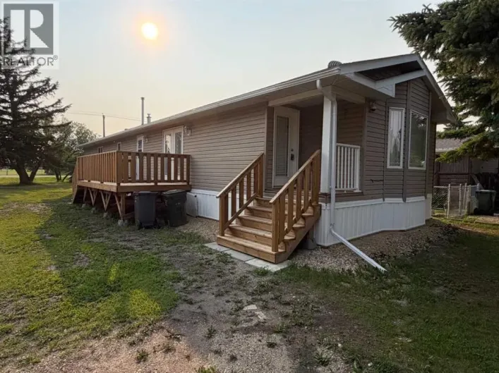 2 6205 54 Street, Ponoka