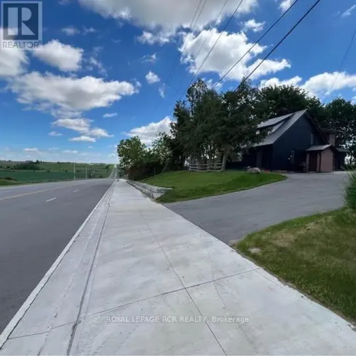 2 - 6222 YONGE STREET, Innisfil