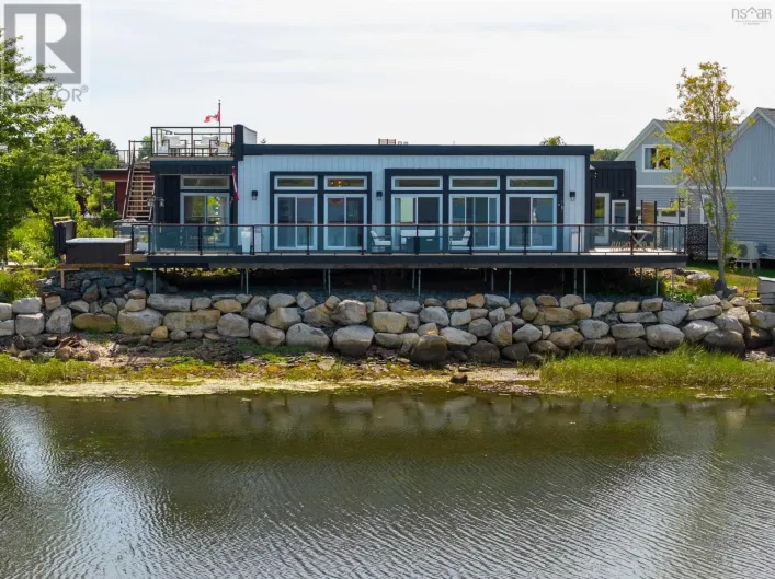 2 693 Masons Beach Road, First South