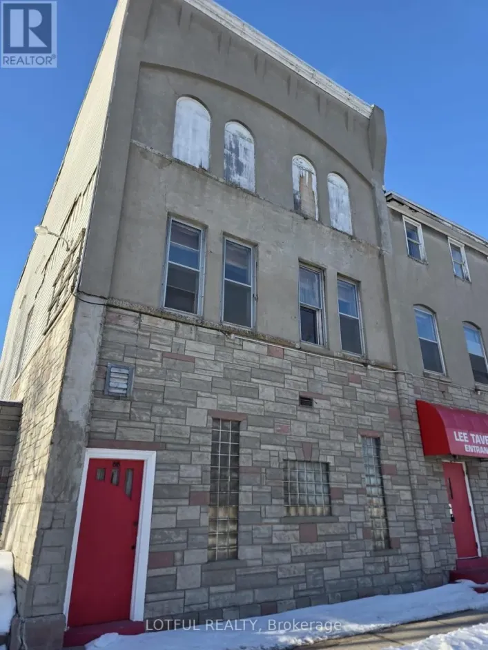 2 - 72 DANIEL STREET, Smiths Falls