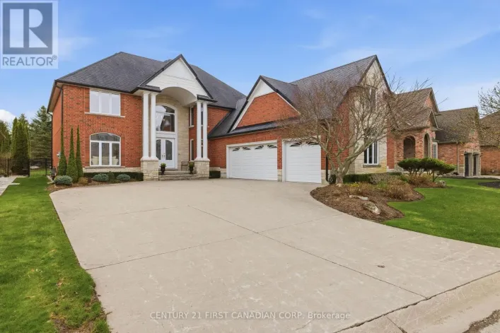 2 - 7222 CLAYTON WALK, London South