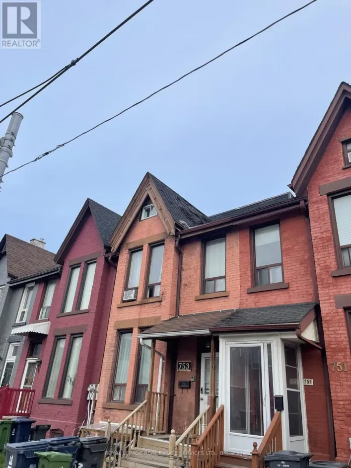 2 - 753 GERRARD STREET E, Toronto