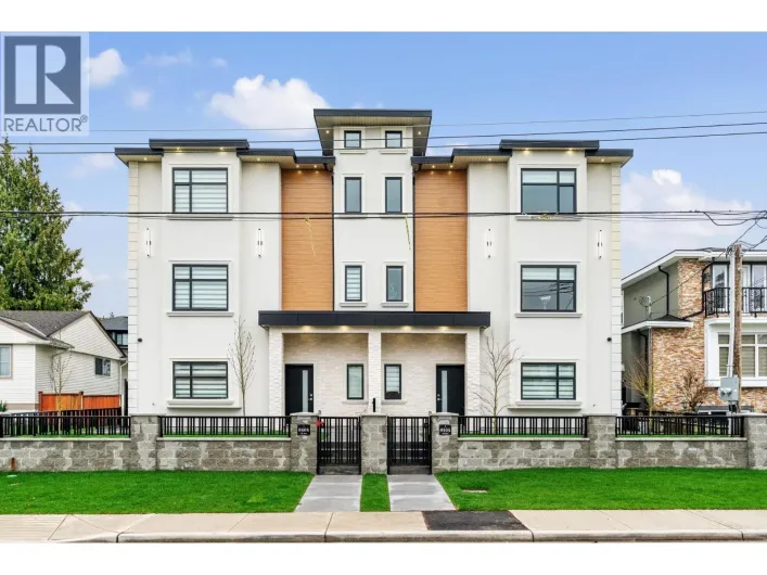2 8464 15 AVENUE, Burnaby