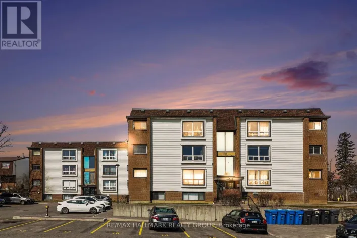 2 - 898 ELMSMERE ROAD, Ottawa