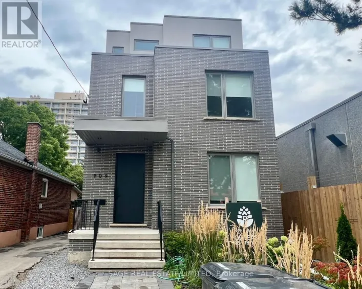 2 - 909 CASTLEFIELD AVENUE, Toronto