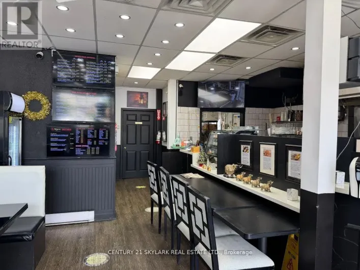 2 - 92 SIMCOE STREET N, Oshawa