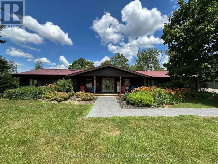 2 - 933009 AIRPORT ROAD, Mono