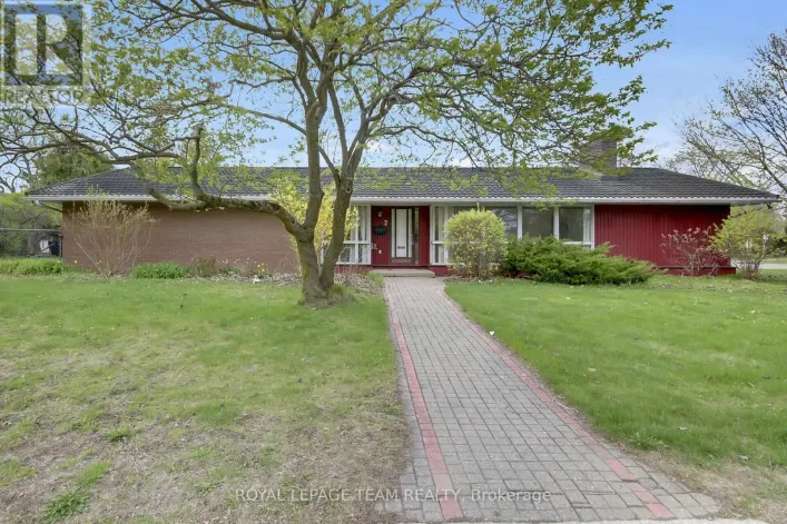 2 ALEUTIAN ROAD, Ottawa