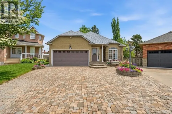 2 AMORE Boulevard, Hamilton