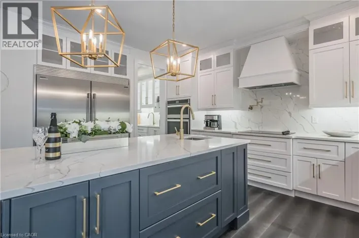 2 AVERY Place, Milverton