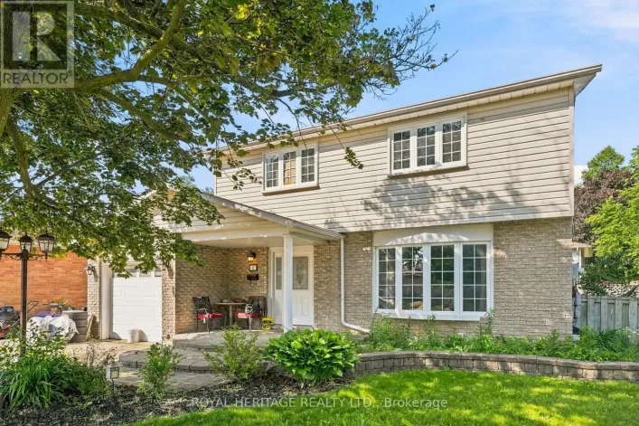 2 BELTON COURT, Whitby