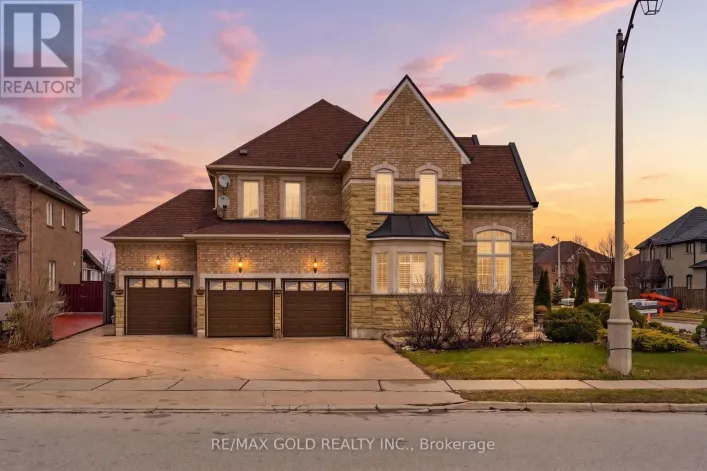 2 CALDERSTONE ROAD, Brampton
