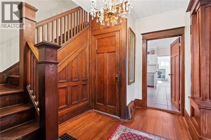 2 CARLETON Street N, Thorold