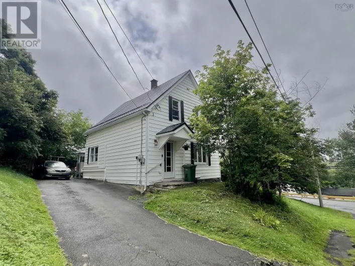 2 Central Avenue, Trenton