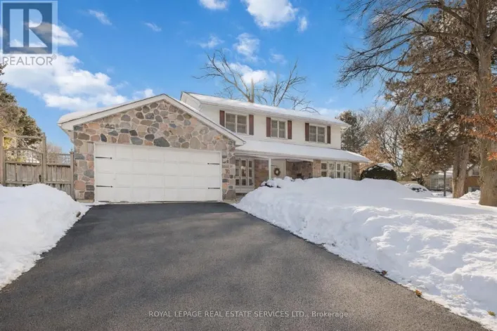 2 CHERRY POST CRESCENT, Toronto