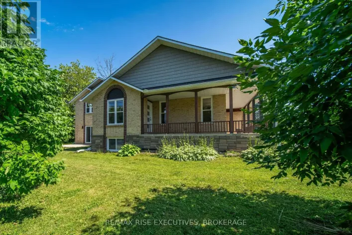 2 CREIGHTON DRIVE, Loyalist