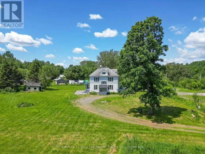 2 DESAULNIERS ROAD, West Nipissing