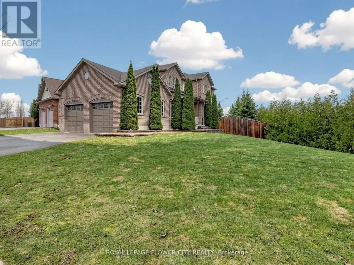2 DON MORRIS COURT, Clarington