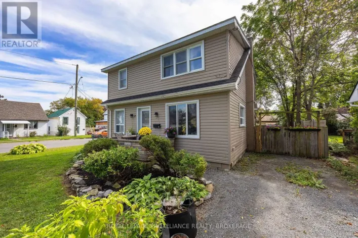 2 DUNKIRK AVENUE, Kingston