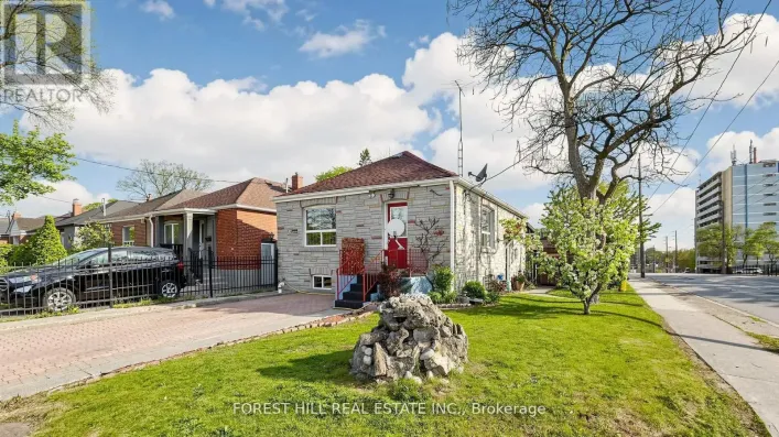2 ELLINS AVENUE, Toronto