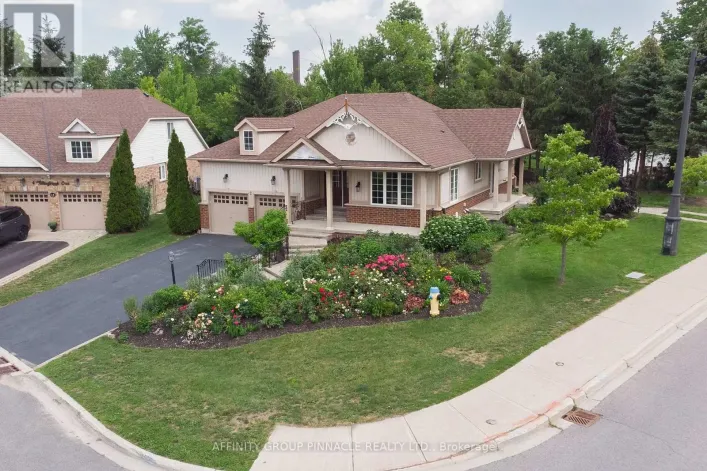 2 FALLINGBROOK CRESCENT, Kawartha Lakes