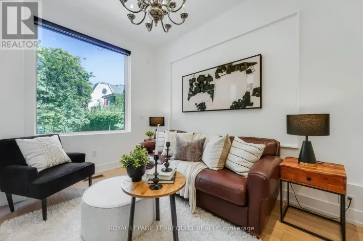 2 GLASGOW STREET, Toronto