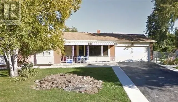 2 GLEBE CRESCENT, Brampton