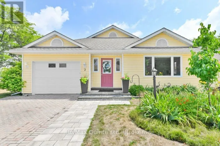 2 HERITAGE DRIVE, Prince Edward County