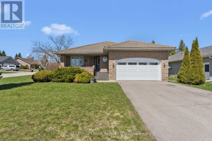 2 HILLVIEW DRIVE, Kawartha Lakes