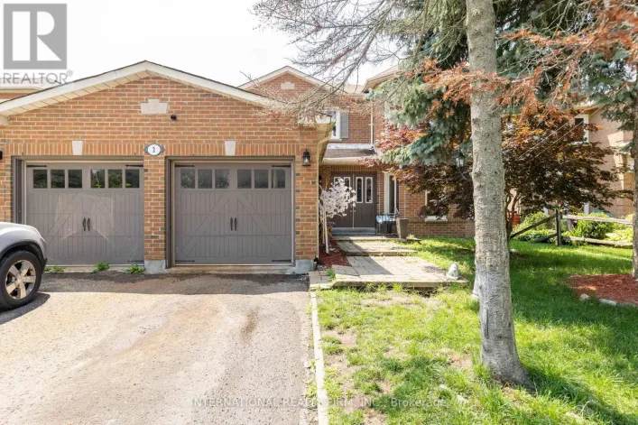 2 HOOK COURT, Barrie