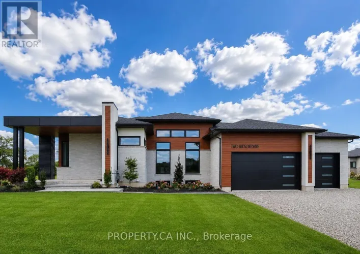 2 HUDSON DRIVE, Brantford